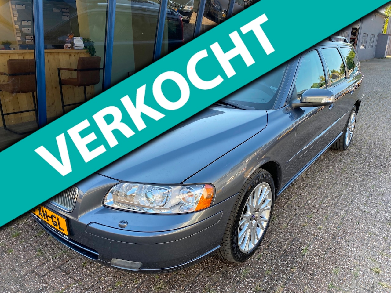 Volvo V70 - 2.4 Edition Sport LEER / NAVI / SUNROOF - AutoWereld.nl