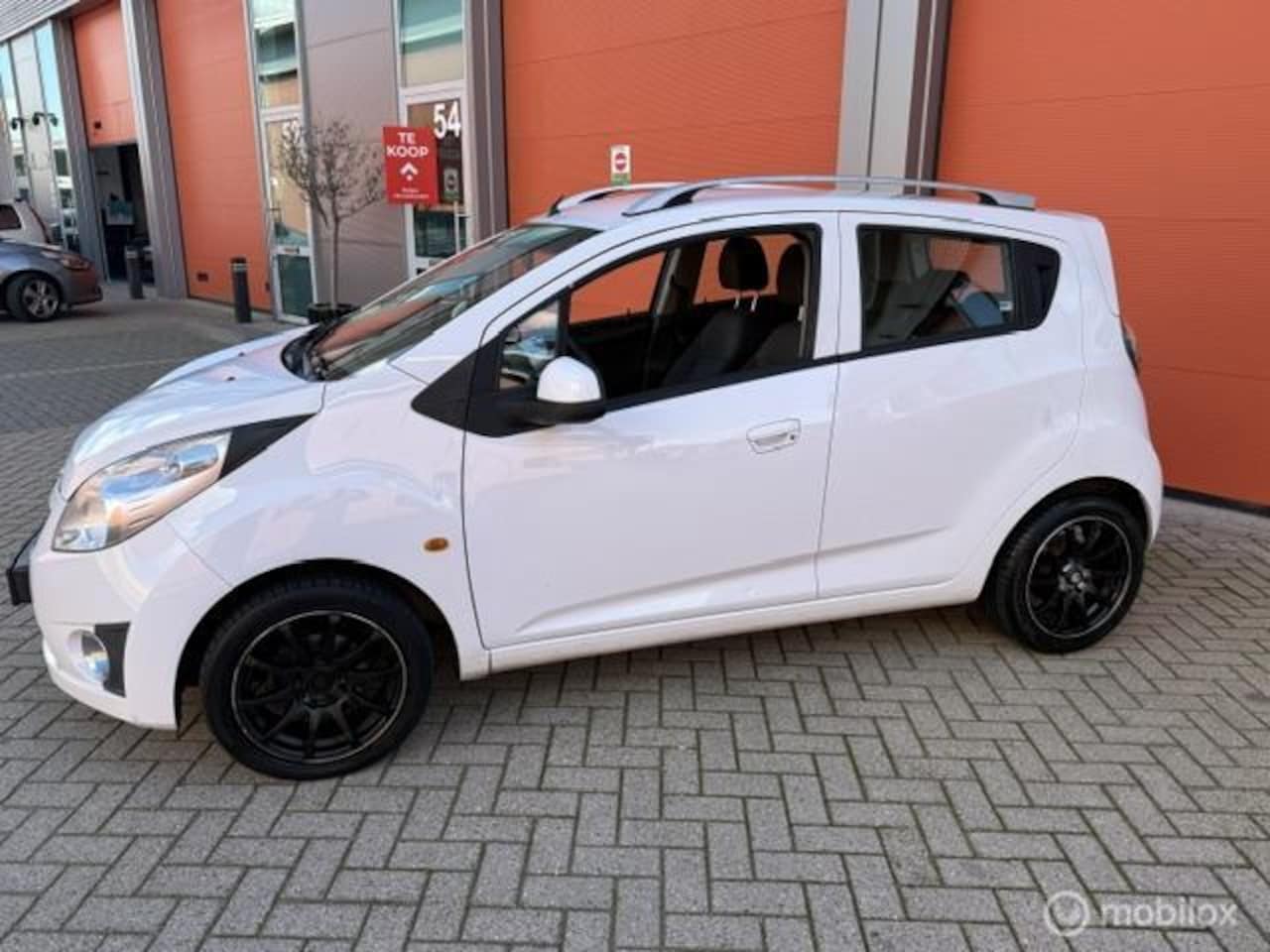 Chevrolet Spark - 1.0 16V LS Bi-Fuel APK 2027-AIRCO- KM NAP - AutoWereld.nl