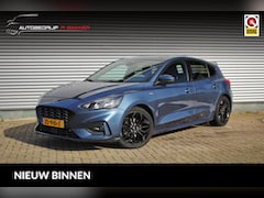 Ford Focus - 1.5 EcoBoost ST Line Business // 180PK | B&O | HUD | Trekhaak | Maxton | Winter Pack | Car