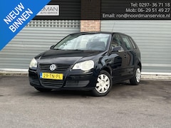 Volkswagen Polo - 1.4-16V Optive