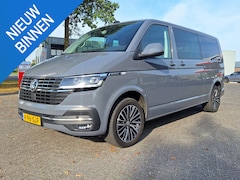 Volkswagen Transporter - 2.0 TDI L2H1 30 DC Bulli Automaat | NL-Auto | Trekhaak | Blindspot | Park Assist | Airbag