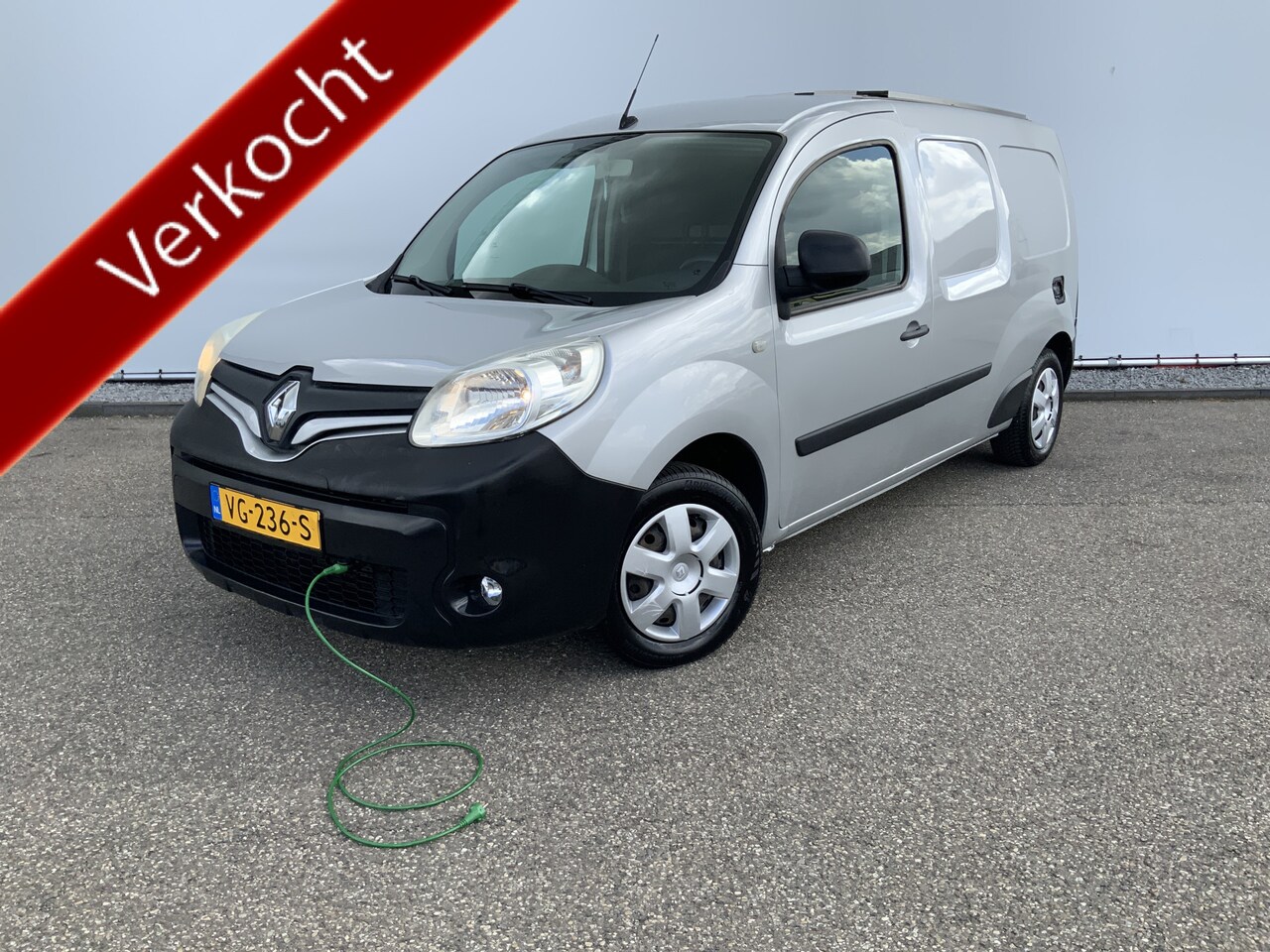Renault Kangoo Express - 1.5 dCi 90 Maxi Black Edition S&S Dag & Nacht Koeling ,Airco,Cruise Euro 5 - AutoWereld.nl