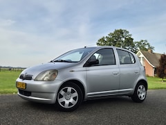 Toyota Yaris - 1.3 VVT-i Sol Automaat, Airco, prijs rijklaar