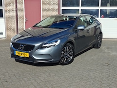 Volvo V40 - 1.5 t2 Nordic+ TrekhaakAutomaatAll seasonsPrijs all-in