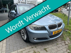 BMW 3-serie Touring - 320i 170pk 1e eig. Clima Cruise Leder Navi PDC Youngtimer