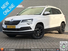 Skoda Karoq - 1.5 TSI ACT Style | € 10.400, - NETTO | Climate | Cruise | Navi | PDC | Stoelverwarming |