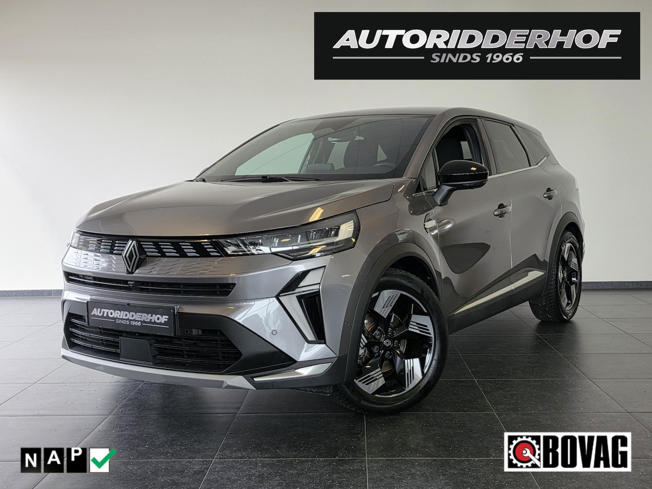Renault Symbioz - 1.6 E-Tech full hybrid 145 iconic | Stoel & Stuur Verwarming | 360° Camera | Apple Carplay - AutoWereld.nl