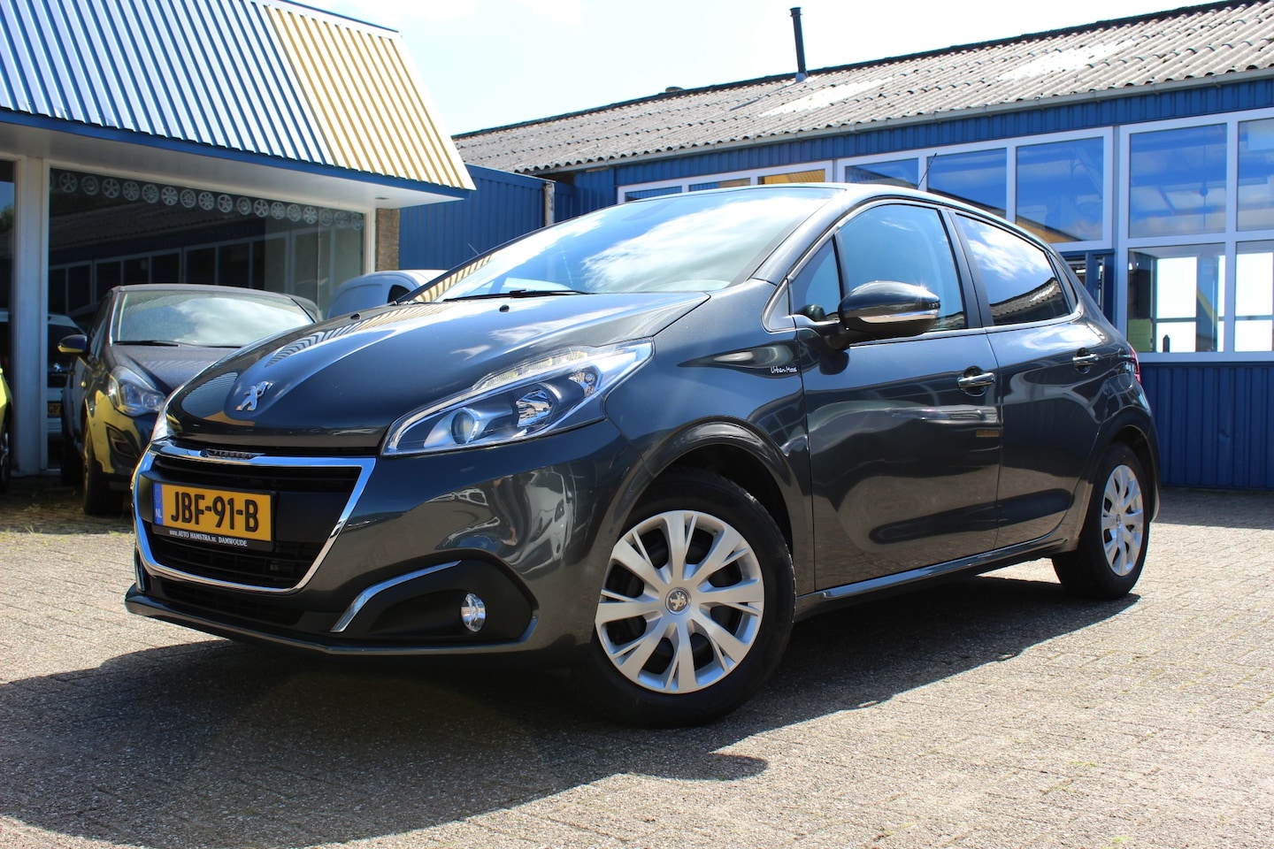 Peugeot 208 - 1.2i "Active" Airco - Cruise - 5 Deurs !!! 82 Pk - AutoWereld.nl