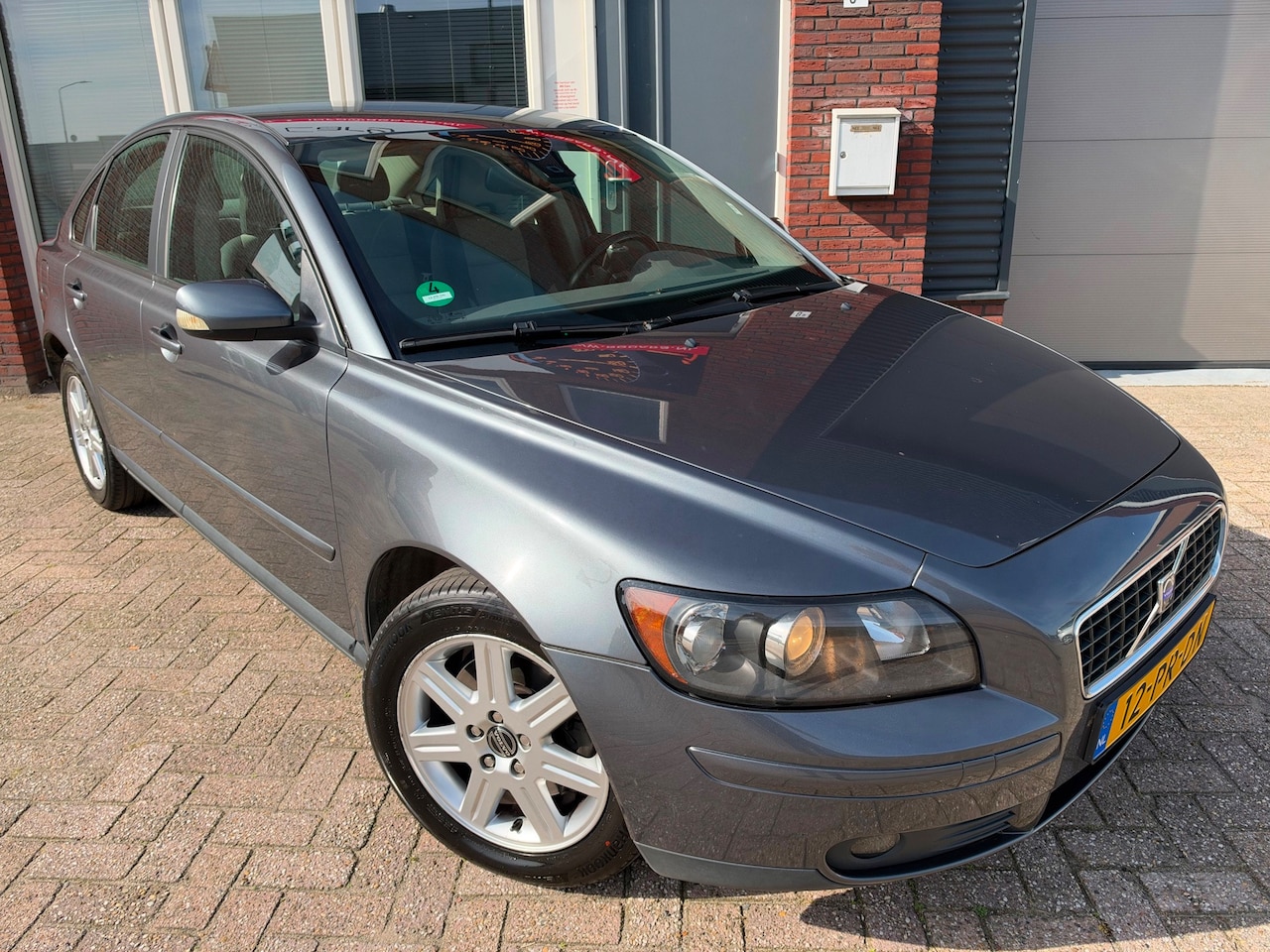 Volvo S40 - 2.4 Elite / AUT / Leder / PDC / AUT / Clima / Cruise / LM / NAP - AutoWereld.nl