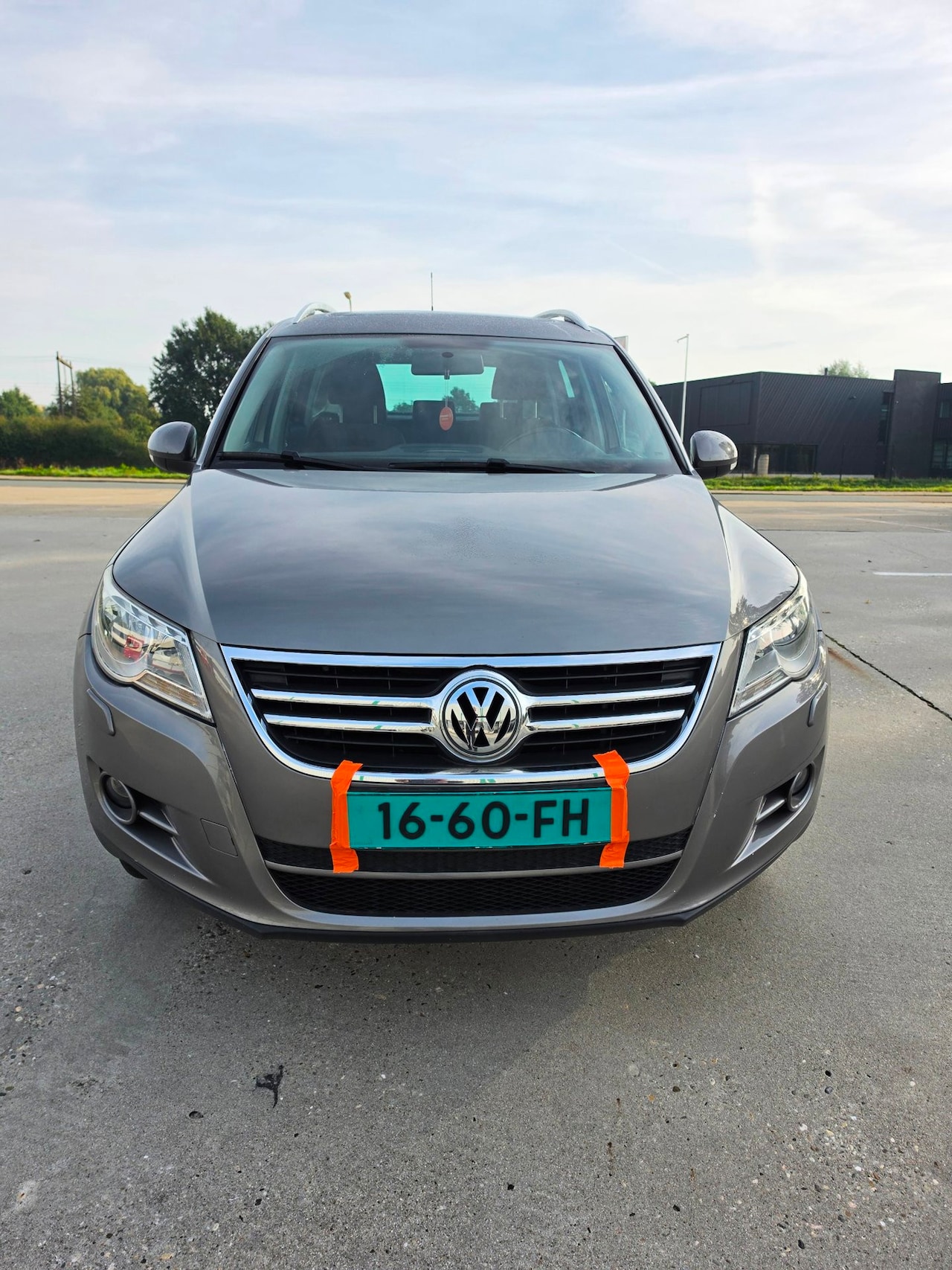Volkswagen Tiguan - 2.0 TSI Track&Field 4Motion - AutoWereld.nl