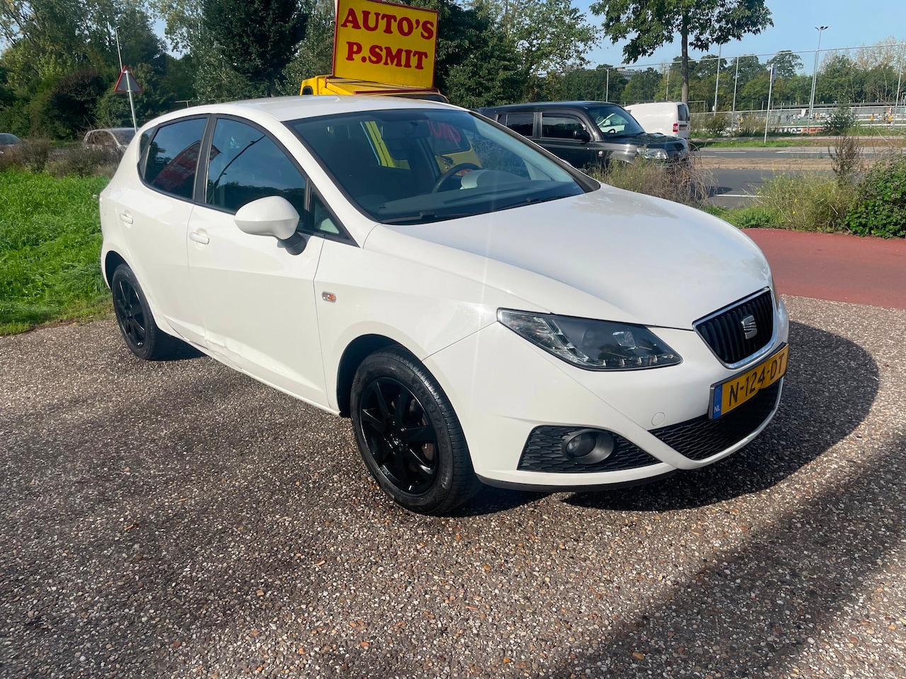 SEAT Ibiza - 1.6 Style cruise contr airco sportvelg zo meenemen +schade - AutoWereld.nl