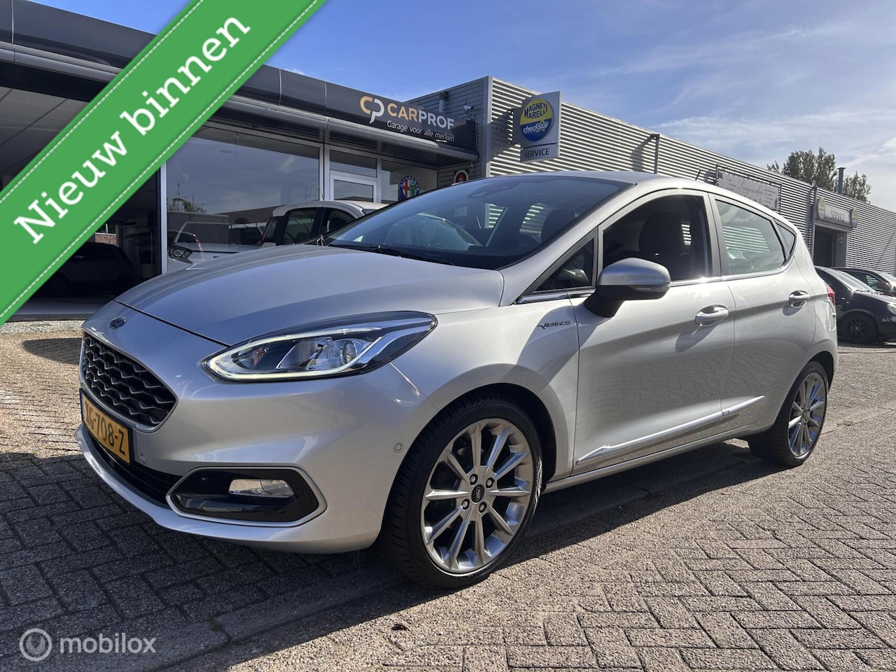 Ford Fiesta - 1.0 EcoBoost Vignale Zeer nette auto !! - AutoWereld.nl