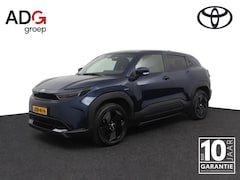 Toyota Urban Cruiser - Dynamic 61 kWh | Stuur en stoelverwarming | Navigatie | Parkeersensoren | All season bande
