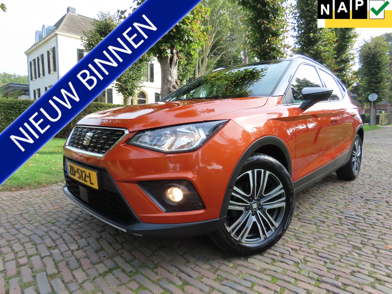 SEAT Arona - 1.0 TSI Xcellence Business Intense Carplay Achteruitrijcamera A.E.B Navigatie Parkassist L - AutoWereld.nl