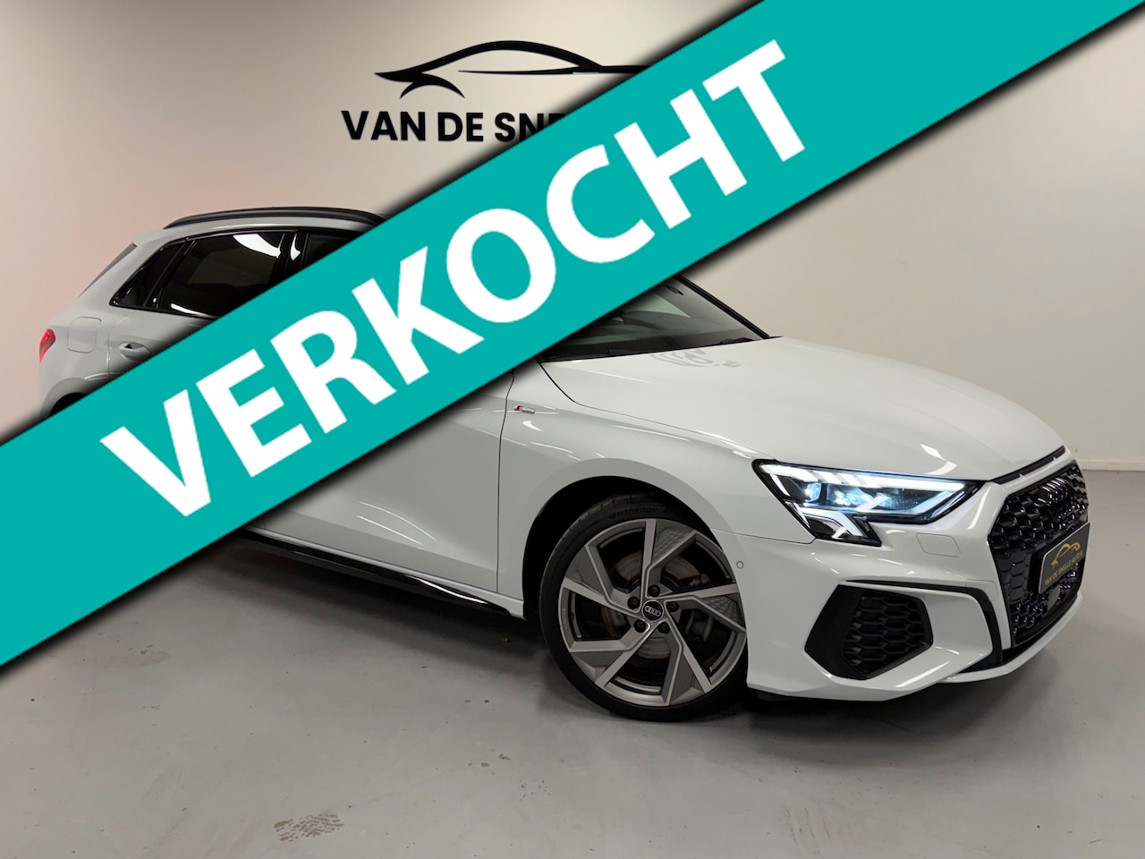 Audi A3 Sportback - 35 TFSI S-LINE/CAMERA/MATRIX/DEALERONDERHOUDEN - AutoWereld.nl