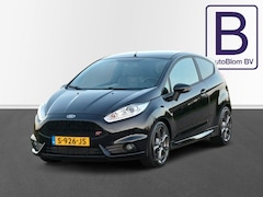 Ford Fiesta - 1.6 ST2 / 182 PK / Recaro stoelen / 17"/ Clima / Stoelverw. /