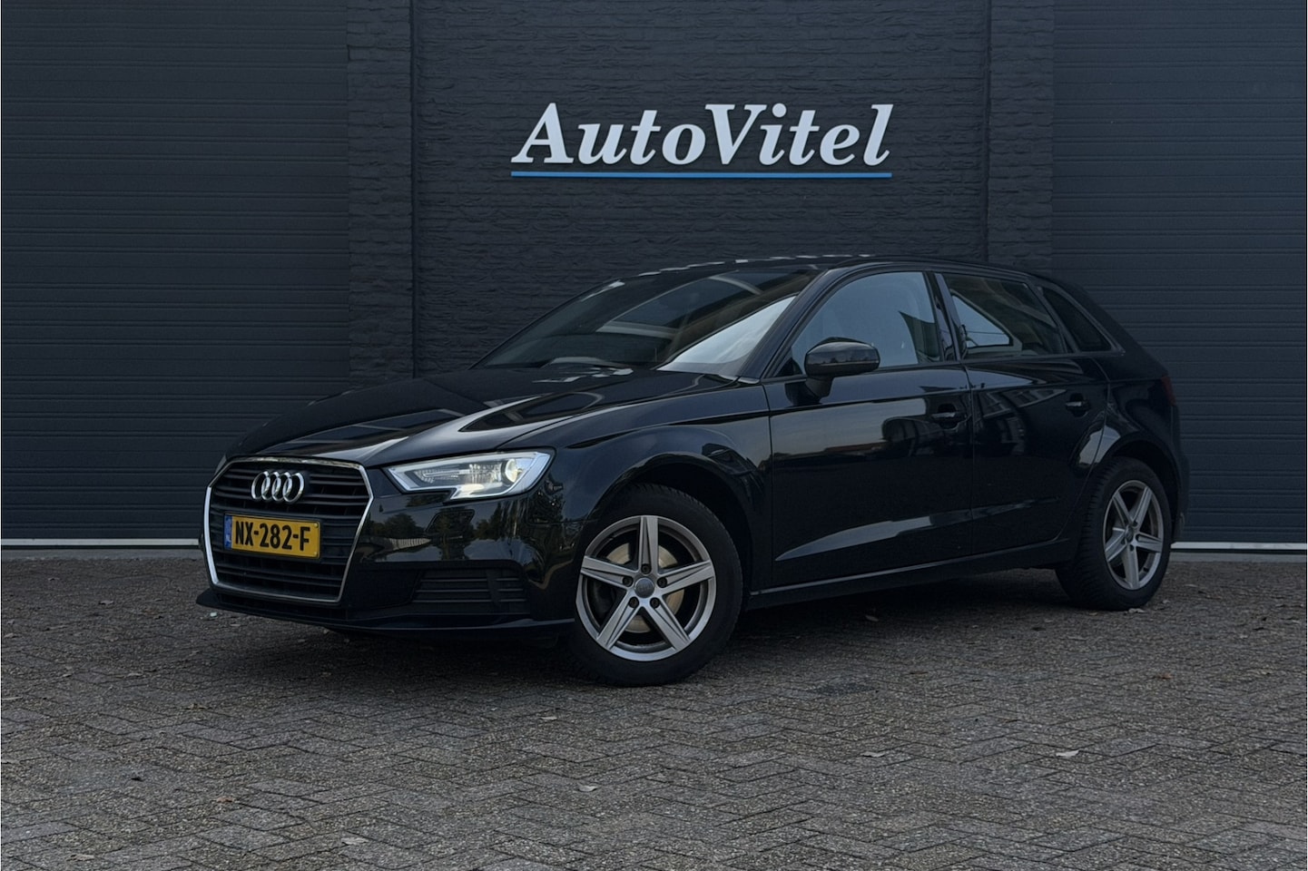 Audi A3 Sportback - 1.0 TFSI Pro Line | PDC A | Cruise Control | Airco - AutoWereld.nl