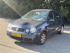 Volkswagen Polo - 1.4-16V Airco Stoelverwarming 5-Deurs