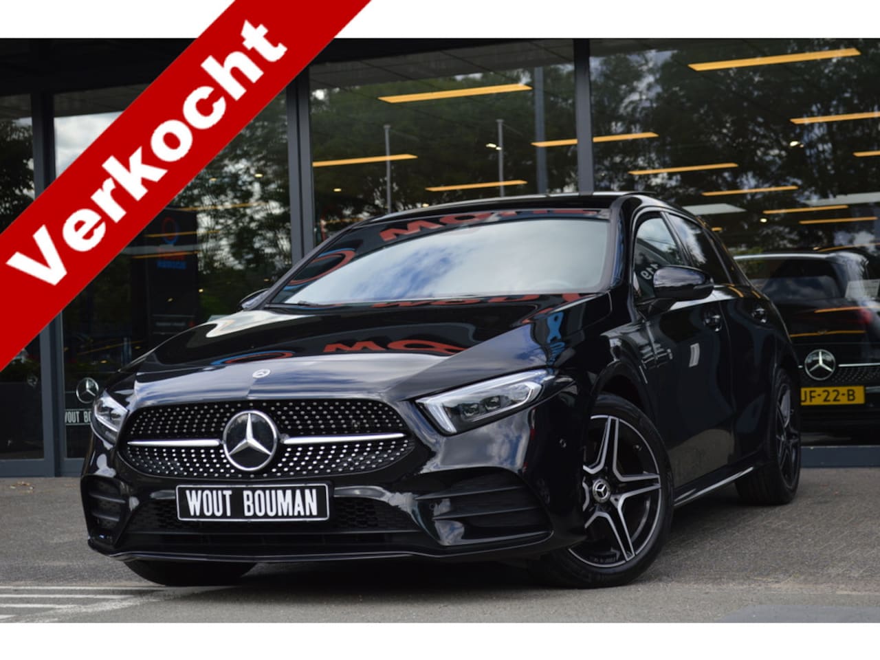 Mercedes-Benz A-klasse - 250 e AMG Multibeam Panorama Widescreen Sfeer Camera CarPlay Pdc - AutoWereld.nl