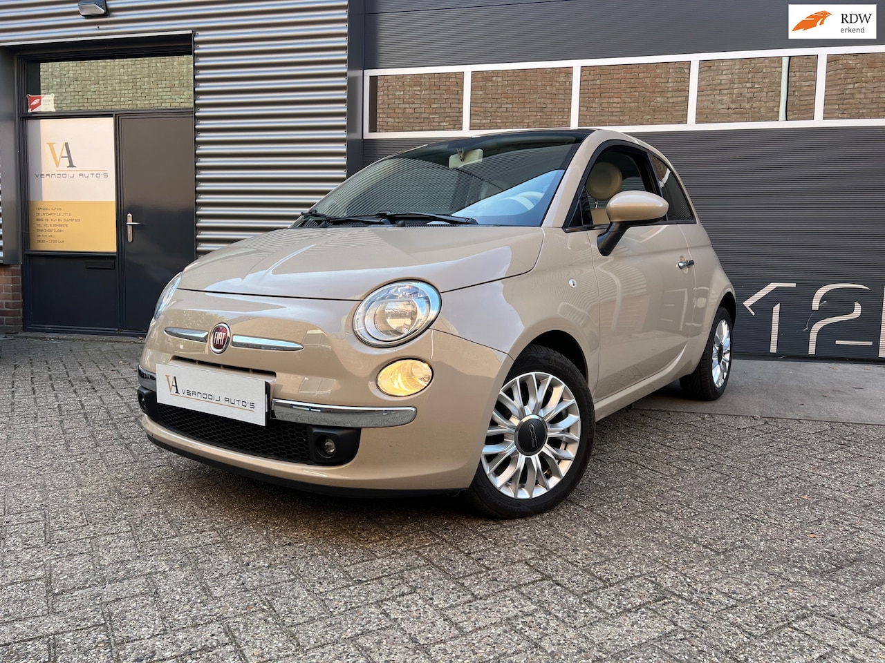 Fiat 500 - 1.2 Lounge Cappuccino Airco Nette Staat! - AutoWereld.nl