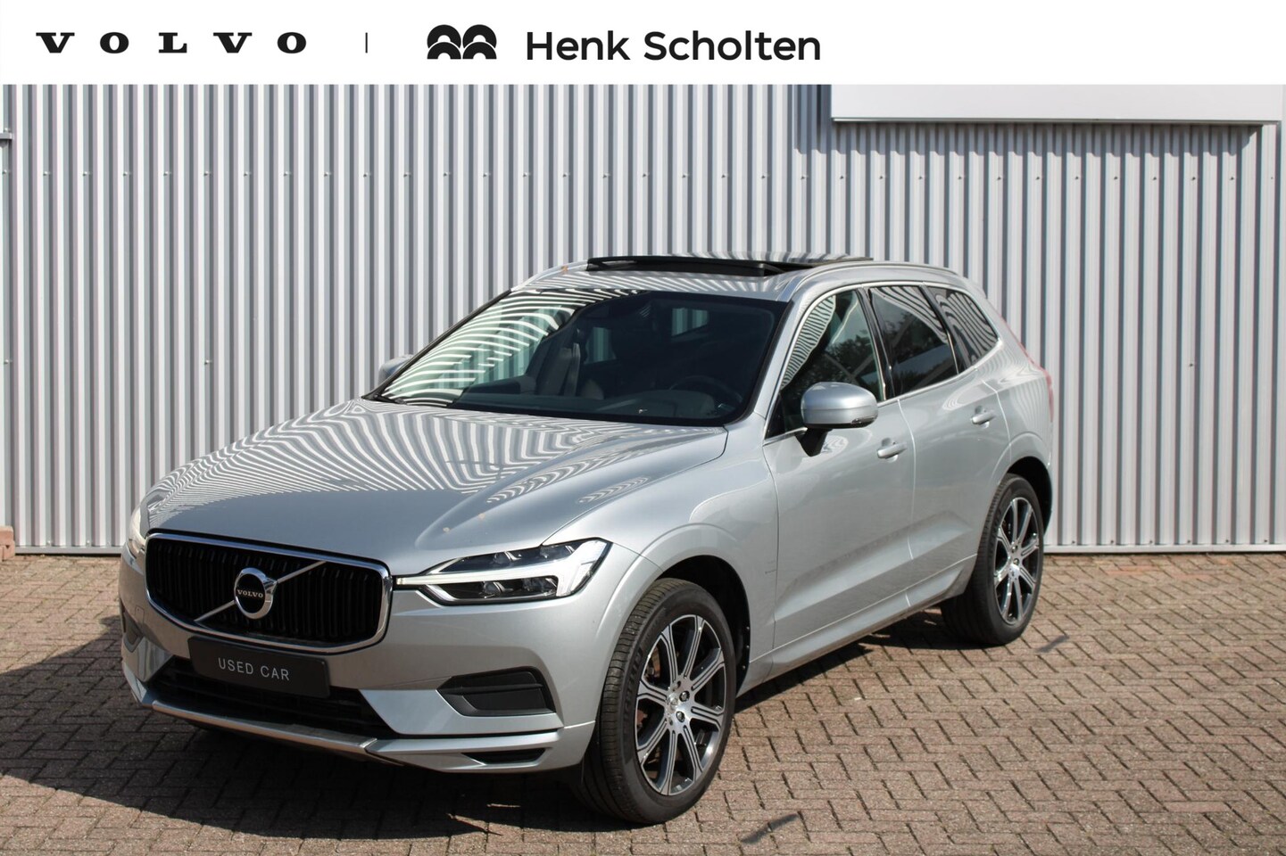 Volvo XC60 - T5 Automaat MOMENTUM | Panoramadak | Semi elek. trekhaak  | Dealer-onderhouden | Lederen b - AutoWereld.nl