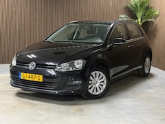 Volkswagen Golf - 1.2 TSI Trend Ed