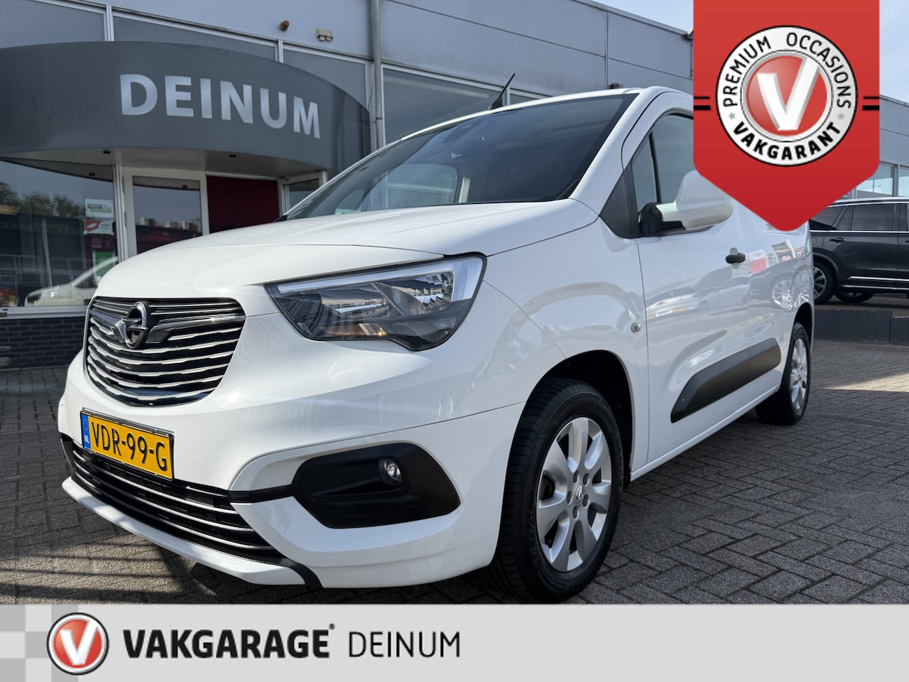 Opel Combo - 1.5D L1H1 Edition Navigatie, Camera, Climate contr, LMV, etc..!! - AutoWereld.nl