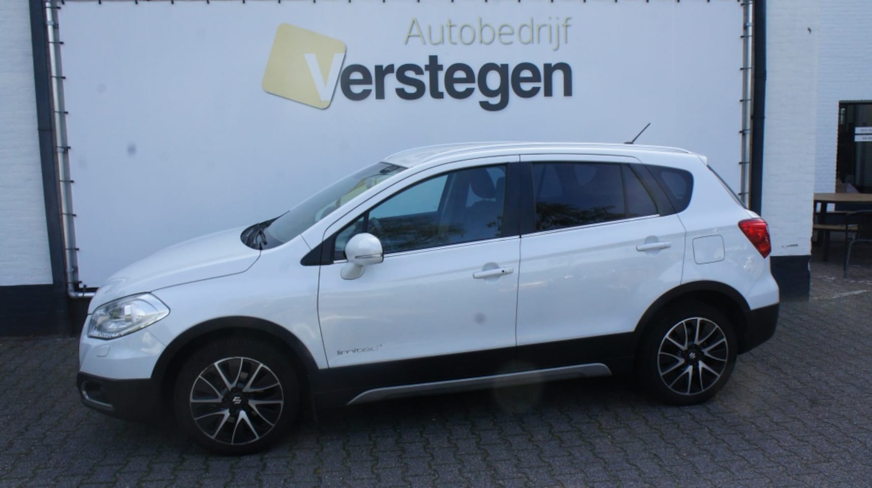 Suzuki SX4 S-Cross - 1.6 Bns Ed.Pro. All - AutoWereld.nl