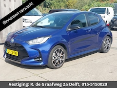 Toyota Yaris - 1.5 Hybrid Executive | Navigatie | Stoelverwarming | Half Leder | Privacy Glas |
