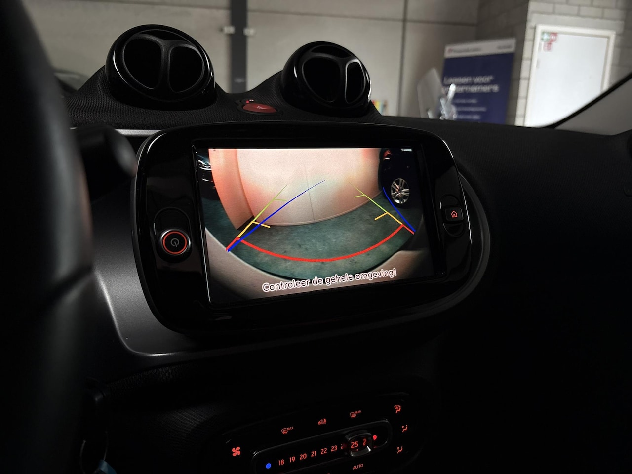 Smart Forfour - EQ 18 kWh | CABRIO | JBL Audio | nieuw model | 4x Stoelverwarming | VOL opties