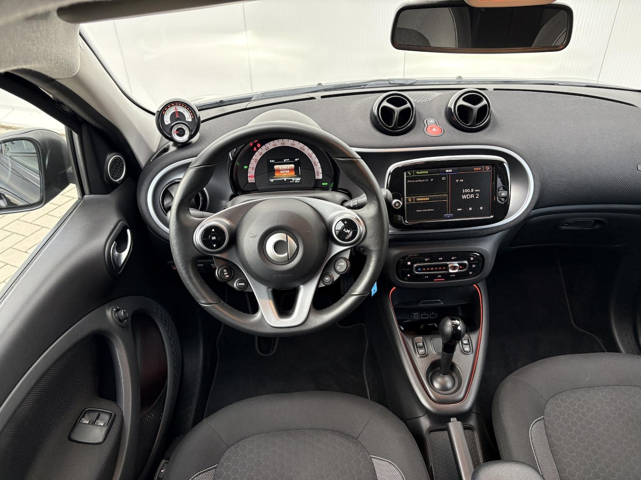 Smart Forfour - EQ 18 kWh | CABRIO | JBL Audio | nieuw model | 4x Stoelverwarming | VOL opties