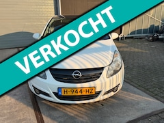 Opel Corsa - 1.4 Sport + Winter pakket | Stoel + Stuur verwarming | Airco | 100% onderhouden