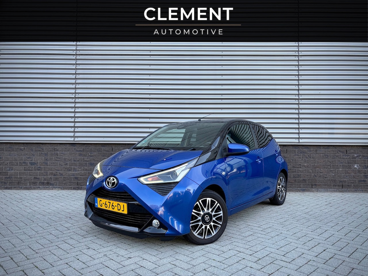 Toyota Aygo - 1.0 VVT-i x-clusiv CLIMATE|CARPLAY|LEER|1ST EIG. - AutoWereld.nl