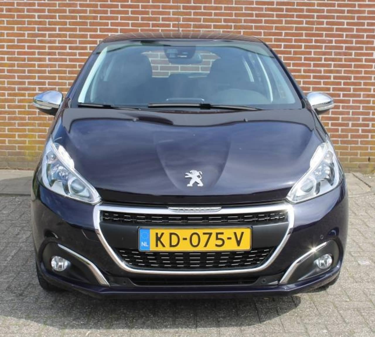 Peugeot 208 - 1.2 Puretech 110pk 5D Allure