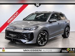 Volkswagen T-Roc - 1.5 eTSI R-Line WORD VERWACHT | TREKHAAK | MATRIX | SFEERLICHT | STOELVERW