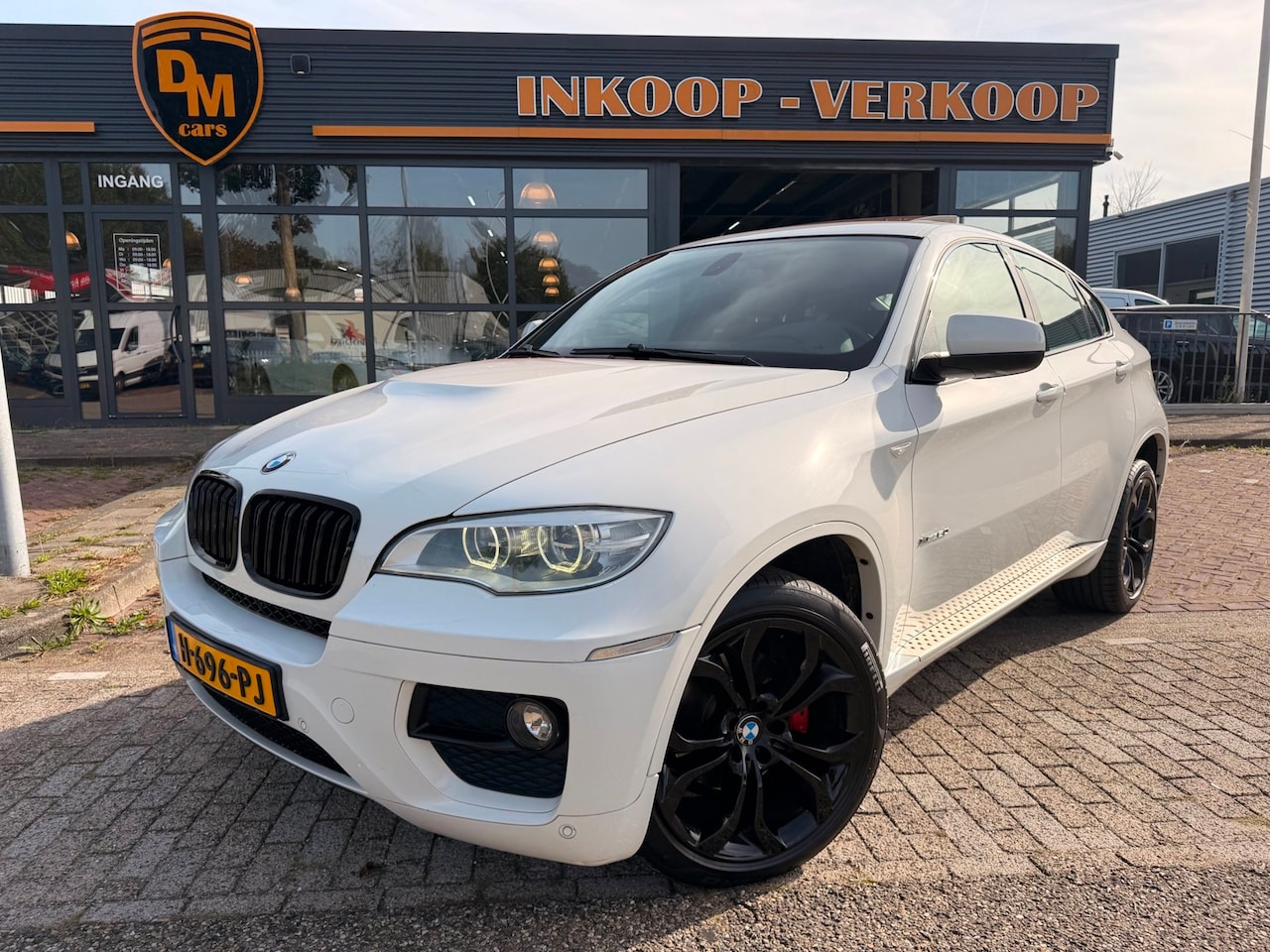BMW X6 - XDrive35i M-pakket | Full-Led | 360 Camera | Keyless | - AutoWereld.nl