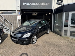 Mercedes-Benz B-klasse - 150/Zwart Metalic/Lm Velgen/Airco/NL Auto/Vol Opties