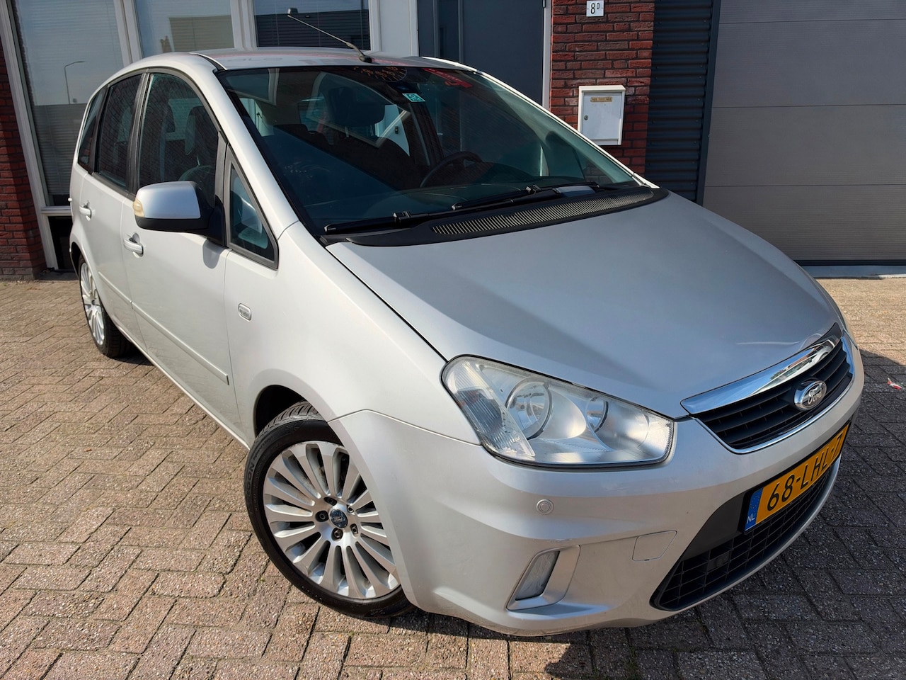 Ford C-Max - 1.8-16V Limited / Navi / PDC / Clima - AutoWereld.nl