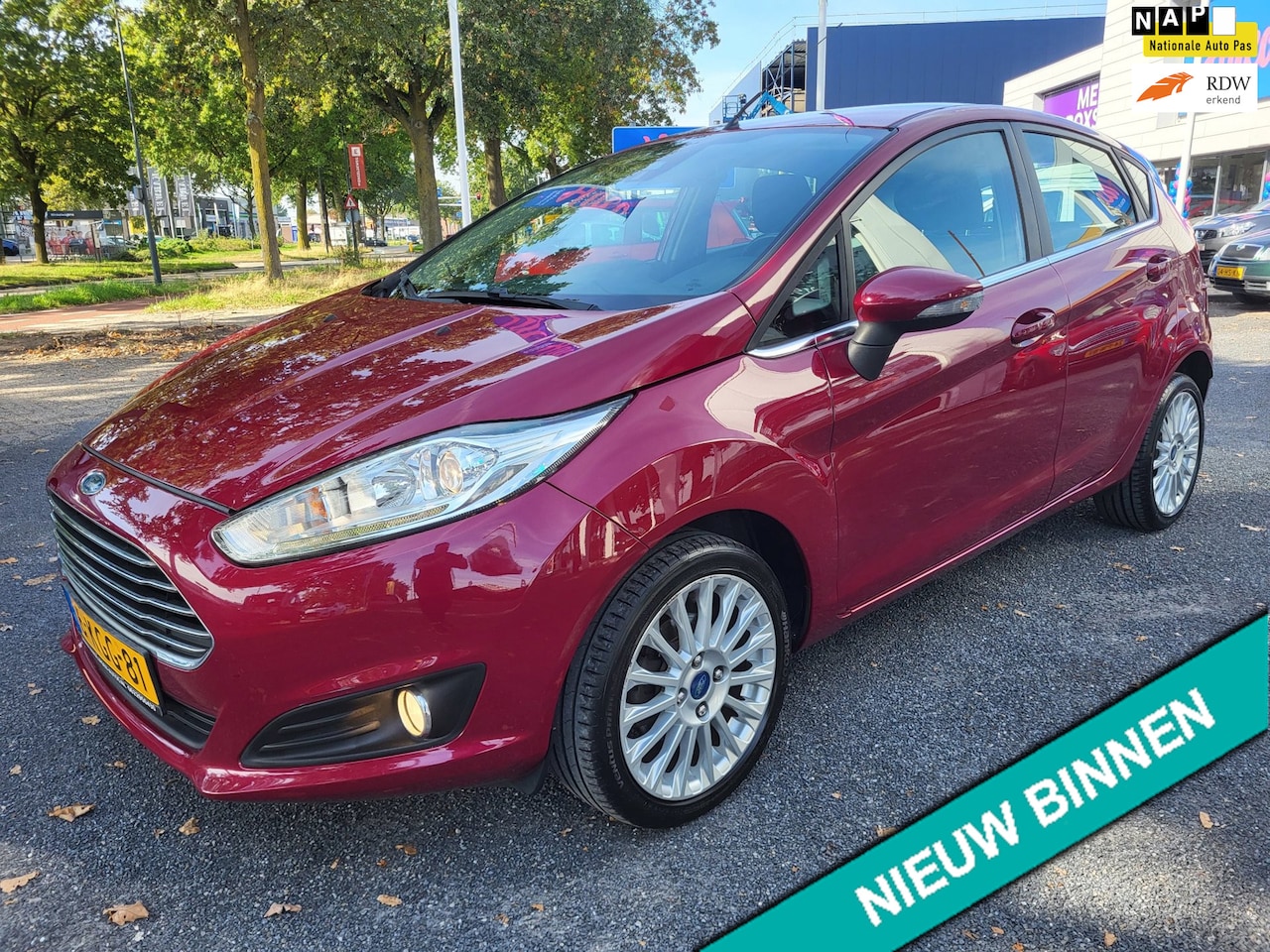 Ford Fiesta - 1.0 EcoBoost Titanium NAVI,CR.CONTROL - AutoWereld.nl
