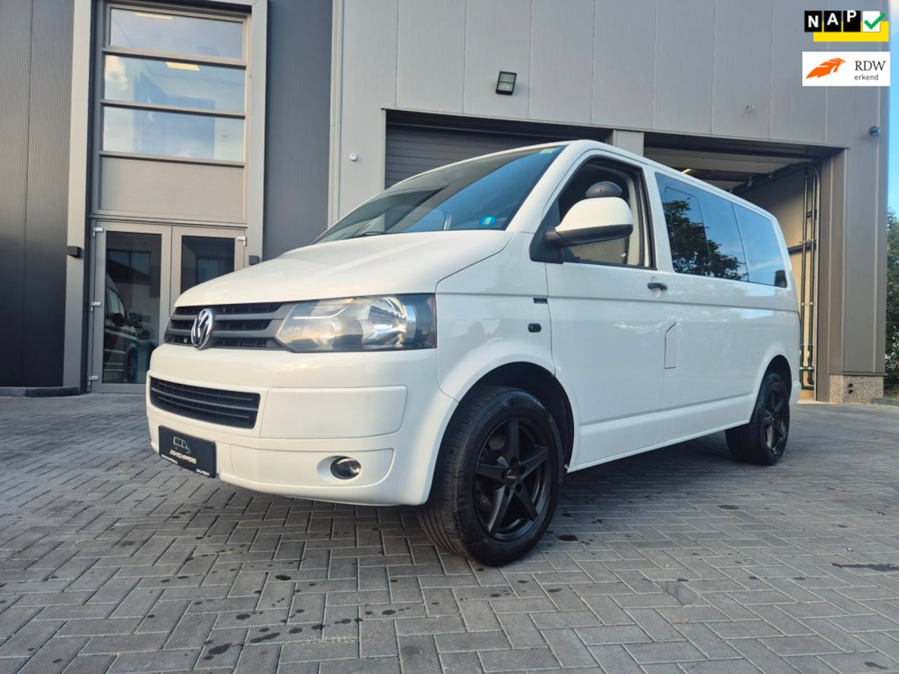 Volkswagen Transporter - 2.0 TDI L1H1Dubbele cabine 140pk 2011 - AutoWereld.nl