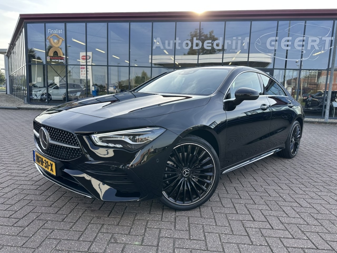 Mercedes-Benz CLA-Klasse - Coupé 250 e 218pk 8G-DCT Business Solution Luxury Limited - AutoWereld.nl