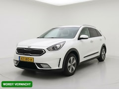 Kia Niro - 1.6 GDi Hybrid DynamicLine | Trekhaak | Camera | Carplay/Android Auto | Getint glas