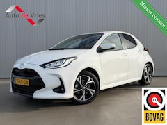 Toyota Yaris - 1.5 Hybrid 115 First Edition|Navi|LED|NL-Auto