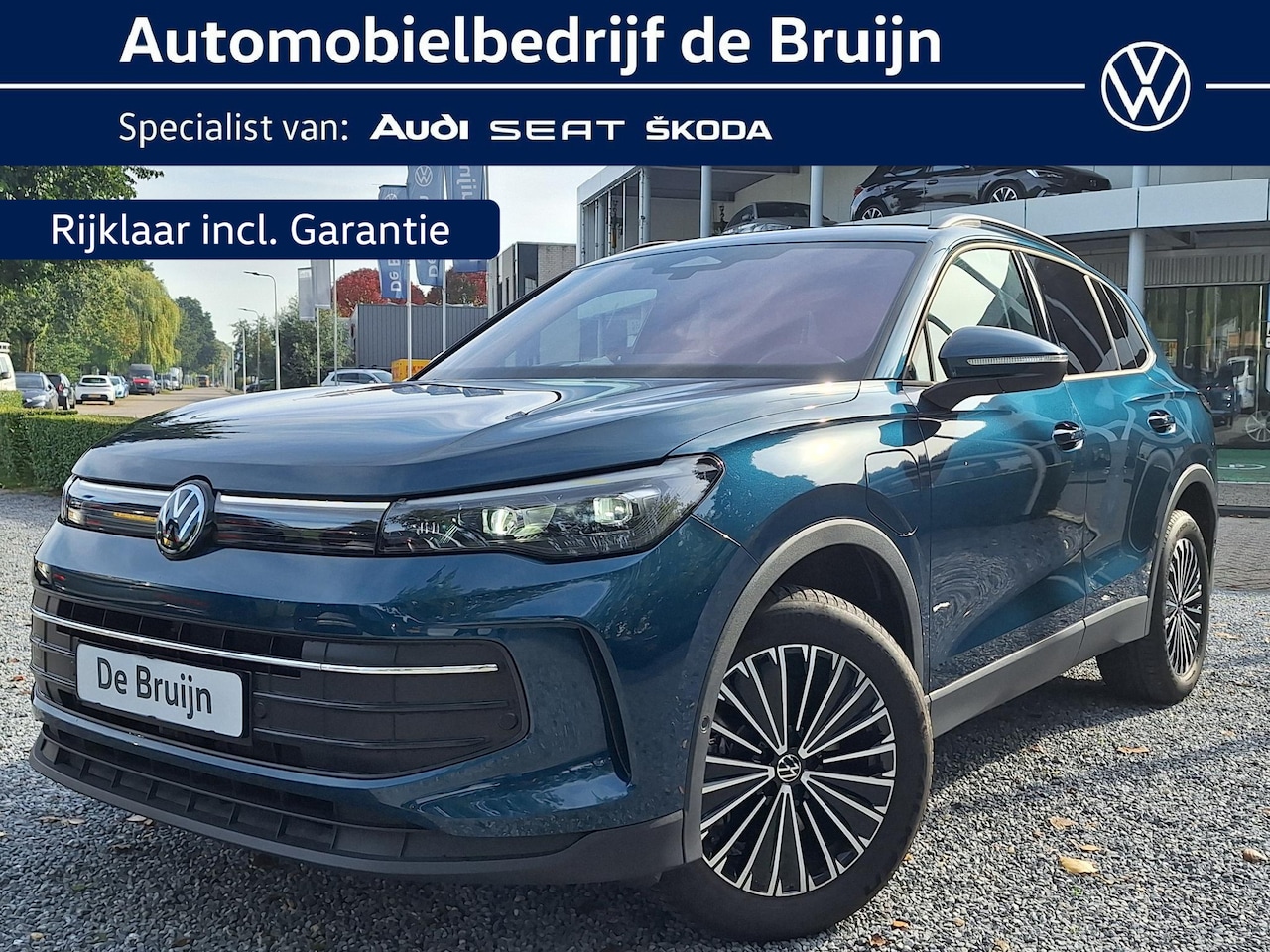 Volkswagen Tiguan - 1.5 eHybrid Life Edition (Trekhaak,Camera,Navi) - AutoWereld.nl