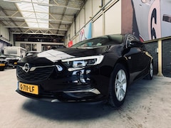 Opel Insignia Grand Sport - 1.5 Turbo Business Executive