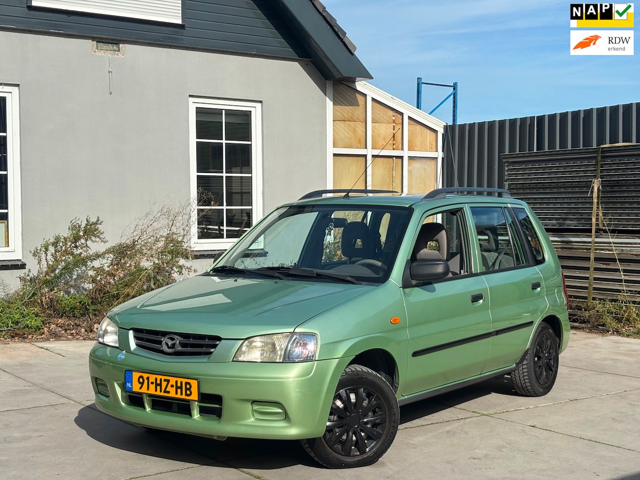 Mazda Demio - 1.5 Exclusive | Nieuwe APK | D. Riem vervangen | Automaat | El. Ramen | Onderhoudshistorie - AutoWereld.nl