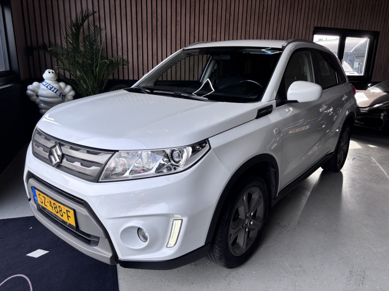 Suzuki Vitara - 1.6 Exclusive STOELVERWARMING/1STE EIGENAAR/DEALERONDERHOUDEN - AutoWereld.nl