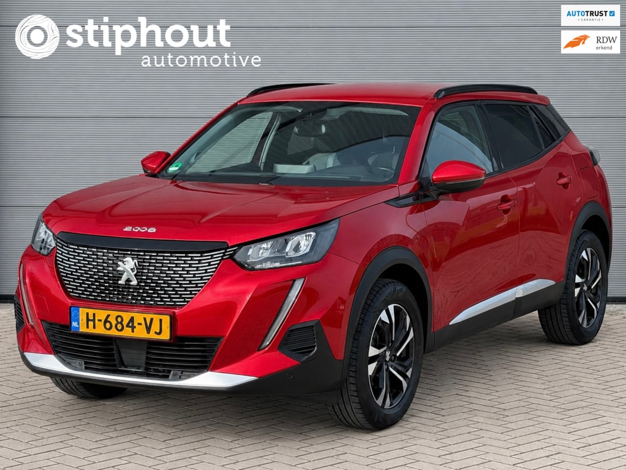Peugeot 2008 - Peugeot 2008 1.2 PureTech 130pk Allure | Distr. verv. | i-Cockpit 3D | Trekhaak | All Seas - AutoWereld.nl