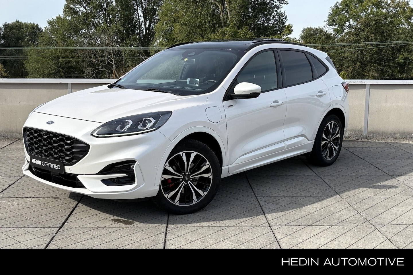 Ford Kuga - 2.5 PHEV ST-Line X Panoramadak | Trekhaak afn. | Winter Pack | Technology Pack | Driver As - AutoWereld.nl