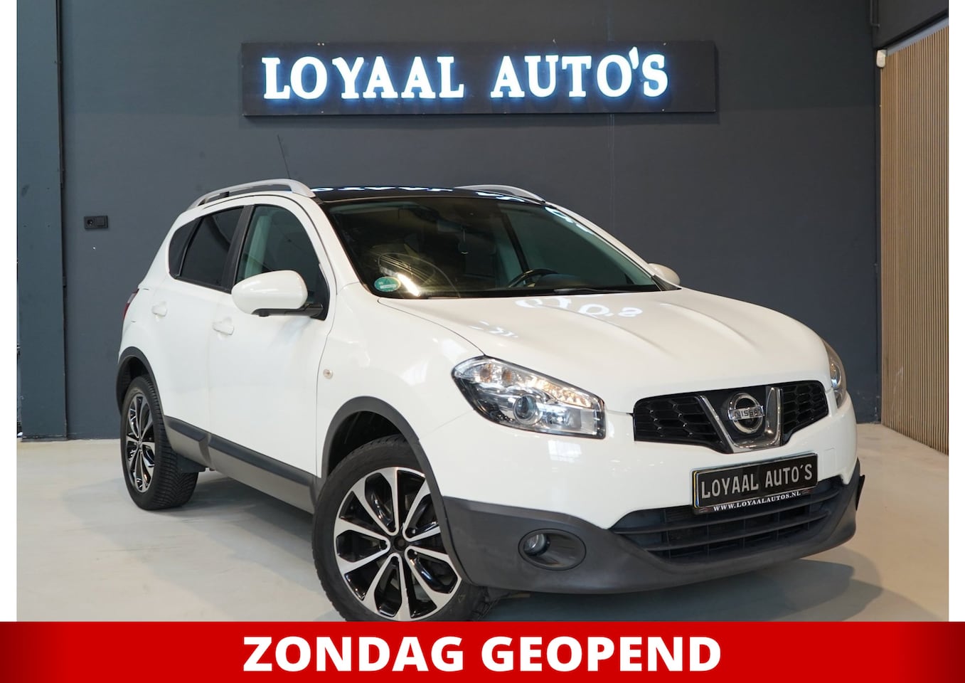 Nissan Qashqai - 2.0 Connect Edition | ACHTERUITRIJC. | PANODAK | CRUISE | AIRCO | NAVI | APK - AutoWereld.nl